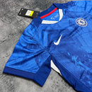 Conjunto Infantil Chelsea Azul 2025 – Uniforme de Futebol Infantil Completo | Camisa e Short