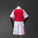 Conjunto Infantil Arsenal Home 2025 – Camisa e Shorts