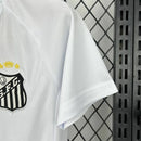 Conjunto Infantil Santos FC Branco 2025 – Uniforme Completo Infantil | Camisa e Short
