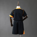 Conjunto Infantil Corinthians Preto e Laranja – Uniforme de Futebol com Camisa e Shorts