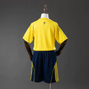 Kit Infantil Al Nassr Amarelo e Azul – Uniforme de Futebol com Camisa e Shorts